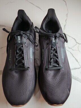 Brooks Revel 8 Performance Running & Training Sneakers - All Black Size 13